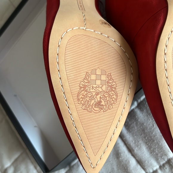 NWOT VINCE CAMUTO bootie heels - Picture 5 of 6